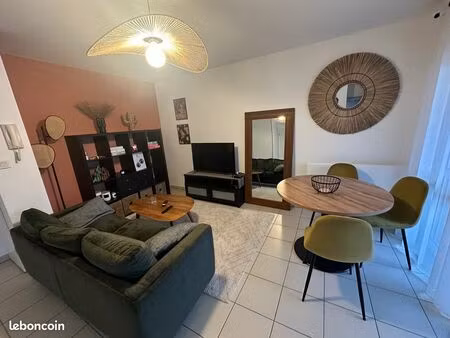 appartement 2 pièces - 42 m² - etage 3/4