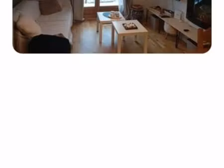 bel appartement t3  au pied des pistes  terrasse  parking  piscine chauffée... a guzet 140
