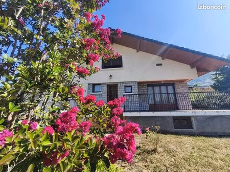 maison 6 pièces 124 m²
