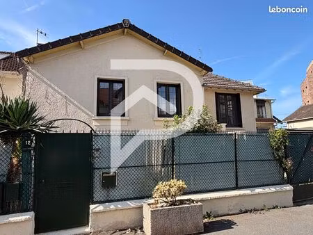 maison 2 pièces 48 m²