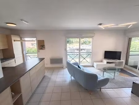 appartement meublé 3 chambres  parking