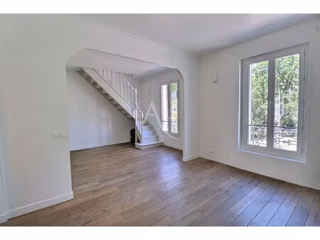duplex 'coup de coeur' cosy 5p 3ch centre maisons-laffitte