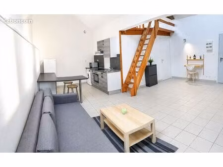 appartement style loft 45m² à condé ( machine à laver / tv / cuisine équipée / dpe c) : po