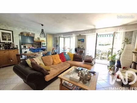 appartement 3 pièces 72 m²