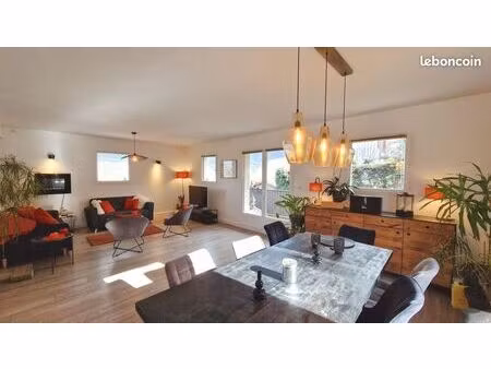 duplex 6 pièces 176 m²