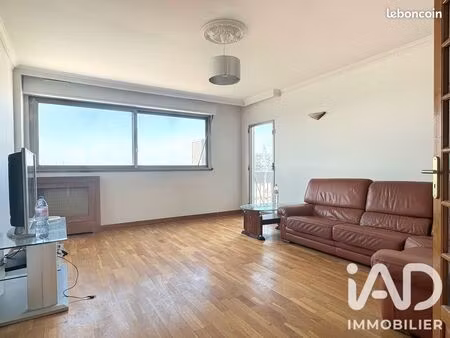 appartement 4 pièces 77 m²