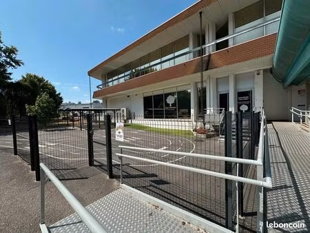 local commercial 350 m²