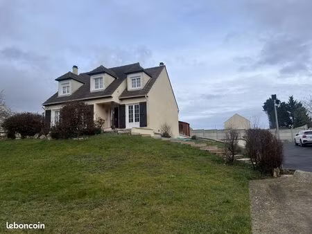 propriété 5 pièces 142 m²