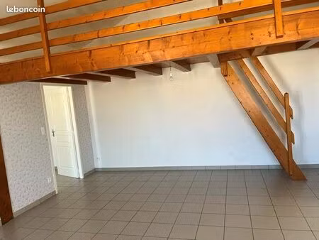 location appartement saint froult