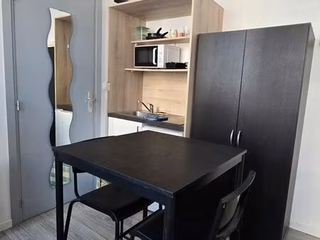 studio meublee campus gare roubaix