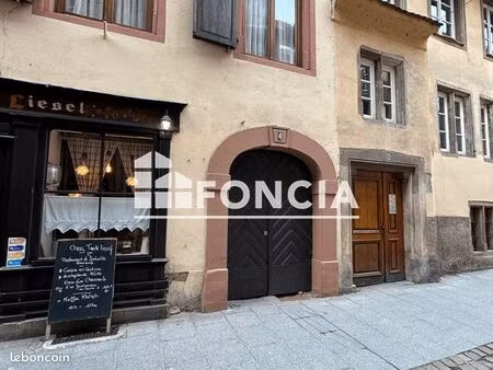 local commercial 48 m²