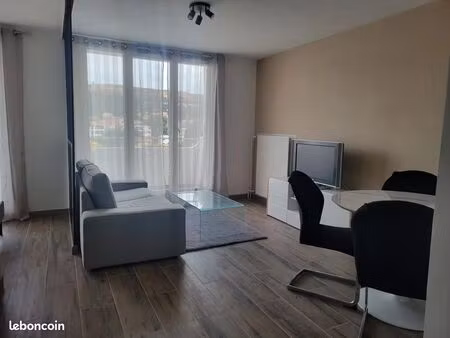studio 1 pièce 34 m²