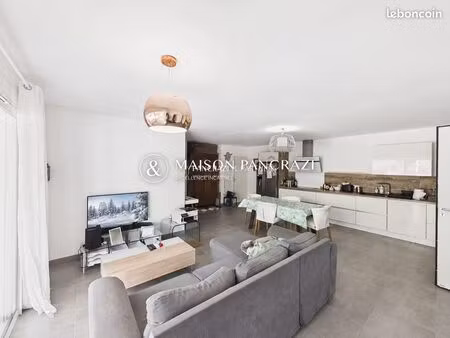 appartement 4 pièces 100 m²