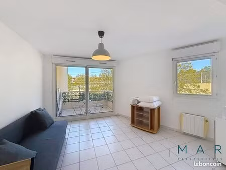 studio 1 pièce 26 m²