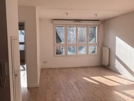 un 49 m2 à pantin