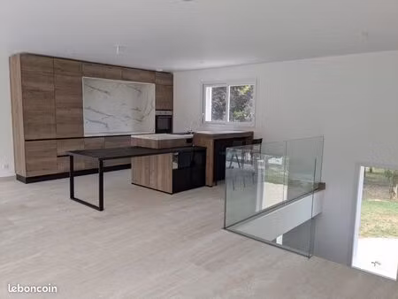 superbe maison familiale prête à poser vos valises