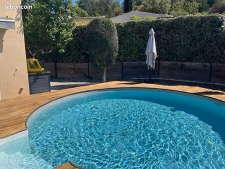 villa familiale piscine