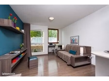 studio 1 pièce 23 m²