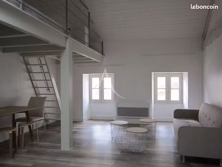 studio 1 pièce 29 m²