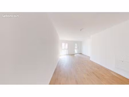 appartement 5 pièces 102 m²
