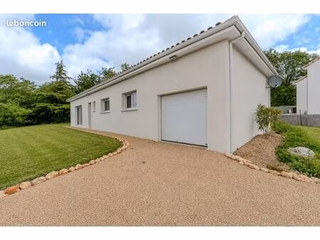 maison t4 contemporaine de 123 m² à louer