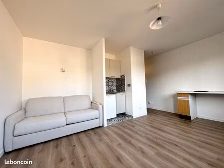 studio 1 pièce 23 m²