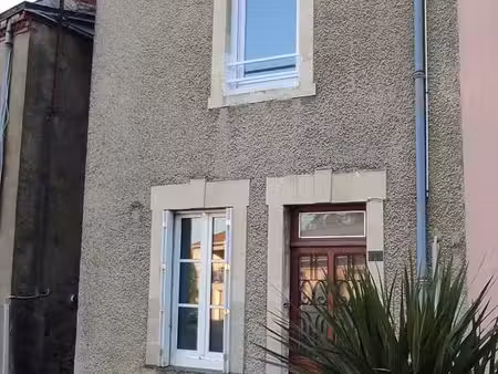 maison 2 chambres à étage
