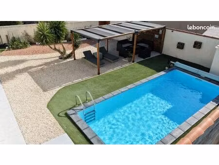 villa plain-pied avec piscine  garage et jardin