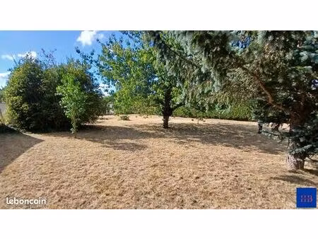 terrain 2 pièces 760 m²