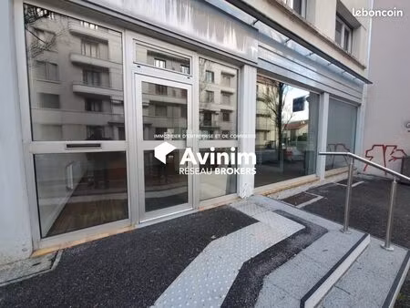 local commercial 153 m² chambéry