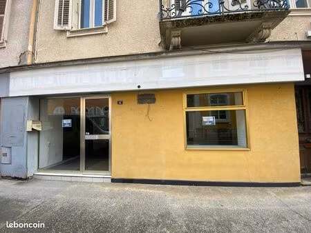 local commercial centre ville albertville
