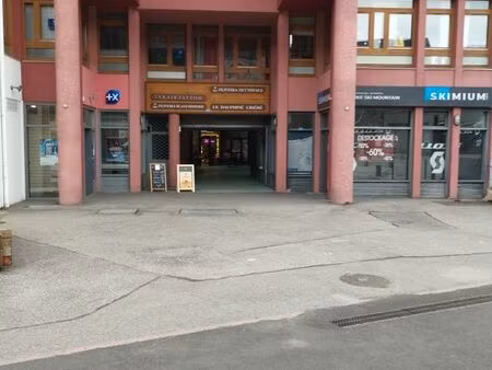 local commercial à louer
