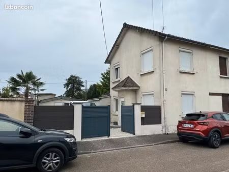 maison mitoyenne 70m2 avec jardin