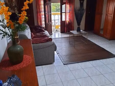 studio meublé à louer à baie-mahault