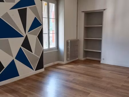 appartement à louer à boisset 15