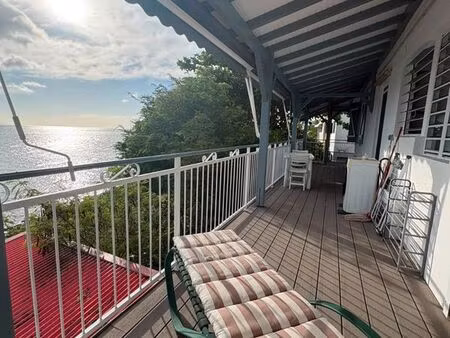 apparemment meublée 55 m2 - 2 chambres - terrasse vue sur mer - pigeon bouillante