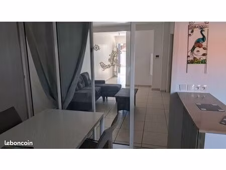 à louer - appartement meublé t2 de 80 m² - rue alexandre isaac saint françois