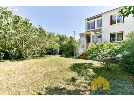 maison 5 pièces 75 m²