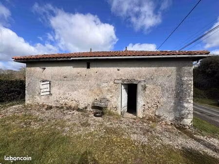 maison 1 pièce 50 m²
