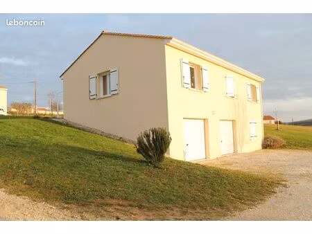 maison de 115 m² avec garage de 80 m²