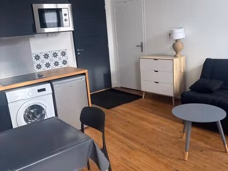 à vendre studio centre surgeres