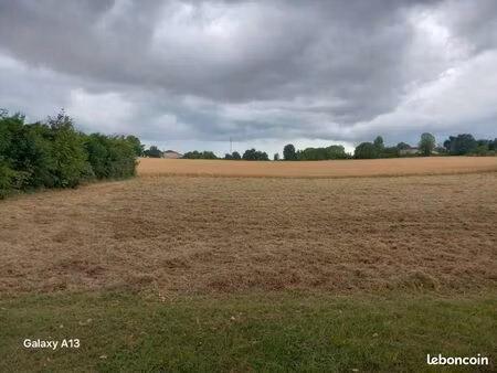 terrain 1 105 m² ozillac