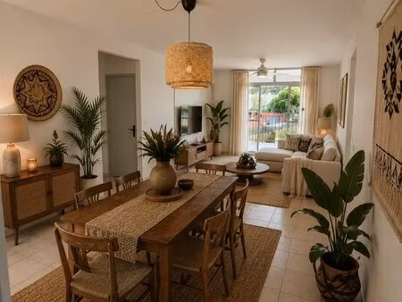 t4 lumineux avec 2 balcons – résidence privée – la trinité (martinique)