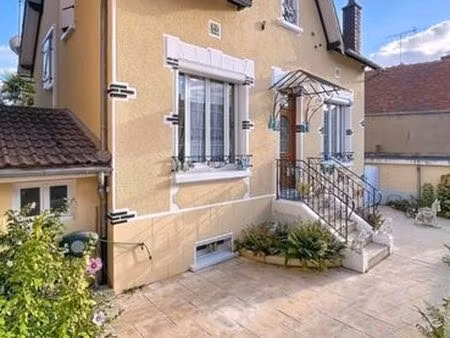 maison cheny