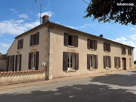 maison 4 pièces 111 m²