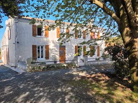 maison 145m2 + dépendances
