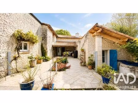 maison 5 pièces 181 m²