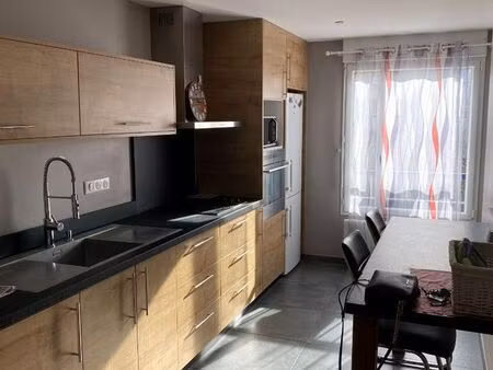 appartement 5 pièces 93 m²