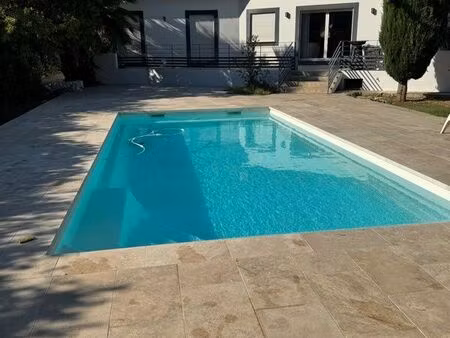 villa 165m2 piscine