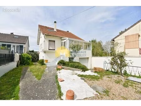 maison 6 pièces 126 m²